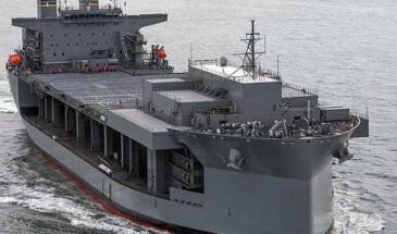 US Navy провели церемонию крещения нового USNS Hershel «Woody» Williams