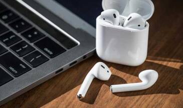 Почему с MacBook Pro AirPods или другие наушники играют так тихо?