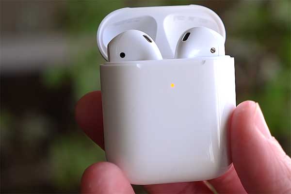 AirPods 2: пара нюансов с подключением, и как их переименовать после