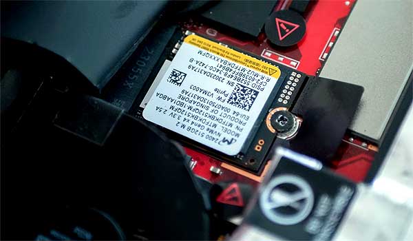 Asus ROG Ally: замена SSD накопителя на более емкий - как это делается